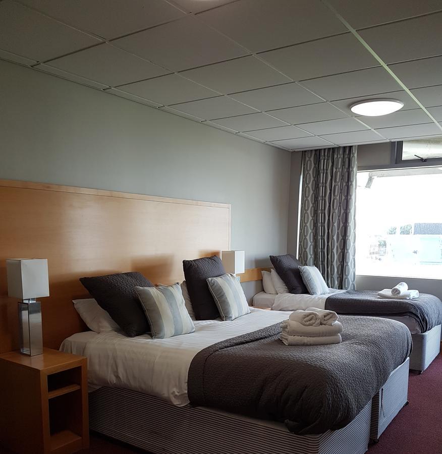 Double or Twin Room Disability Access,640778421:JPEG