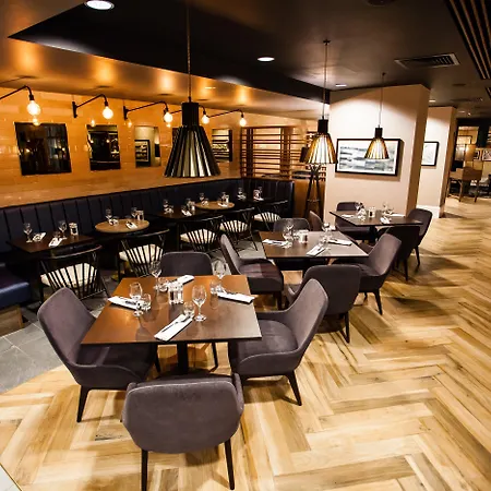 Crowne Plaza Leeds By Ihg-3